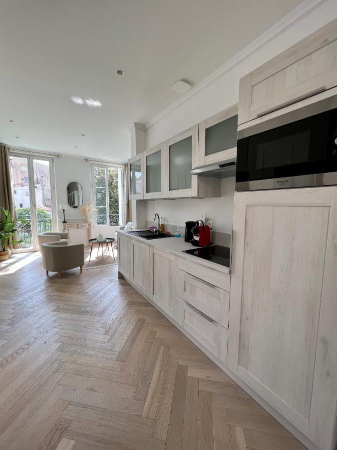 Amazing New Property In The Heart Of The Old Town Of Антіб Екстер'єр фото